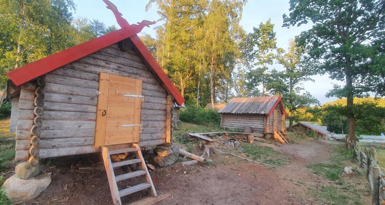 Vittfarnas Hird Vikingaby Sosdala Exterior foto
