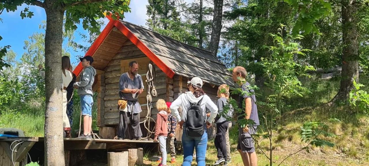 Vittfarnas Hird Vikingaby Sosdala Exterior foto