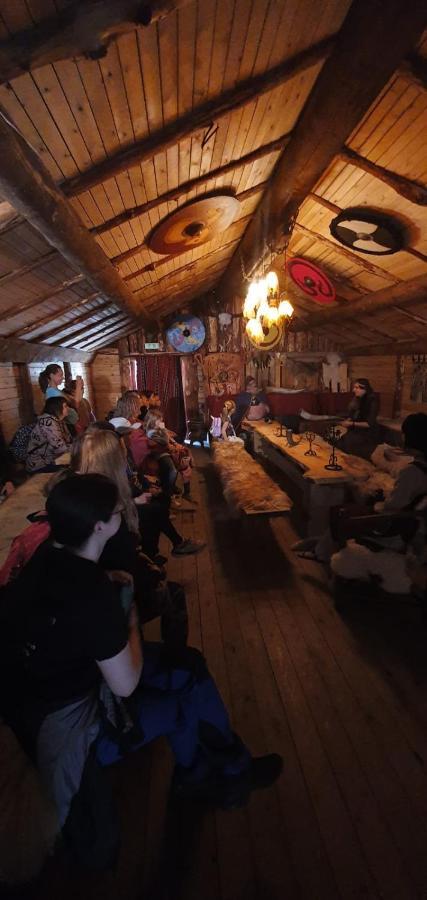 Vittfarnas Hird Vikingaby Sosdala Exterior foto