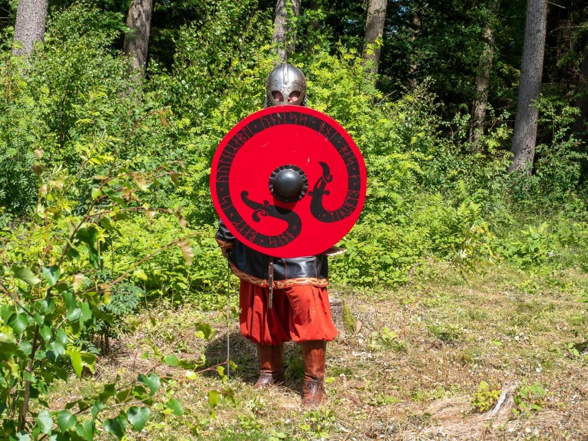 Vittfarnas Hird Vikingaby Sosdala Exterior foto
